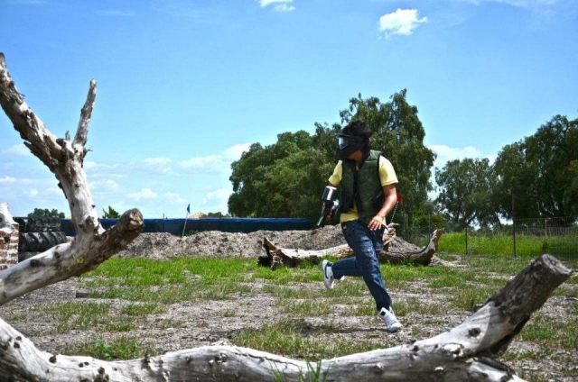 Jugando paintball
